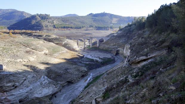 La sequía amenaza al regadío de Córdoba con dotaciones «exiguas»