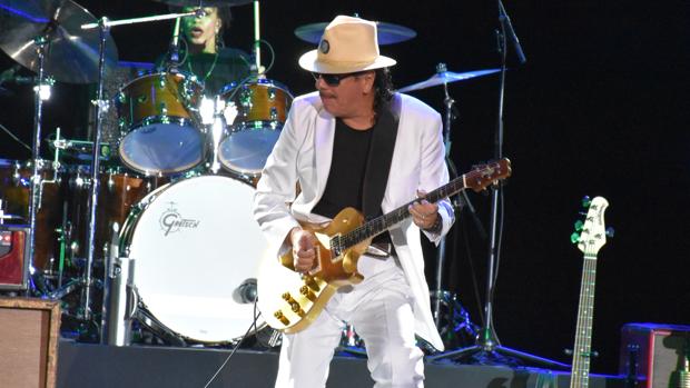 Carlos Santana estará en el castillo de Fuengirola este verano