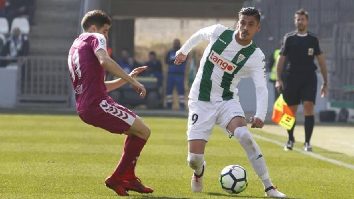 Javier Noblejas durante su debut liguero ante el Real Valladolid