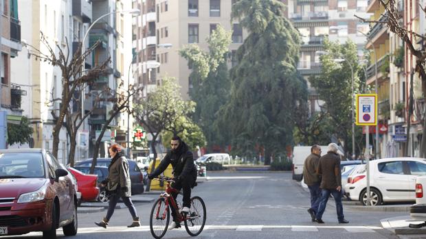 ¿Qué piensan los vecinos y comerciantes de  peatonalizar el barrio de Ciudad Jardín de Córdoba?