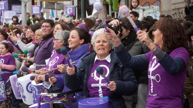 Las mujeres son mayoría en la Junta de Andalucía pero no ocupan los altos cargos