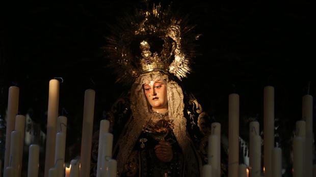 Pendientes del cielo en la jornada de vísperas