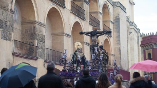 El Santísimo Cristo de las Penas en el recorrido oficial