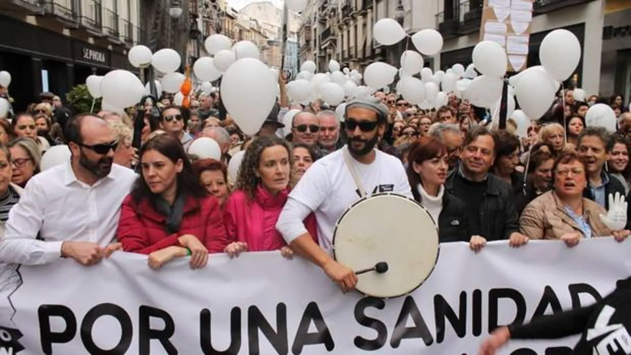 Las históricas manifestaciones en Granada han hecho posible la «desfusión» hospitalaria