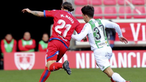 Álvaro Aguado se hace fuerte en la primera plantilla del Córdoba CF