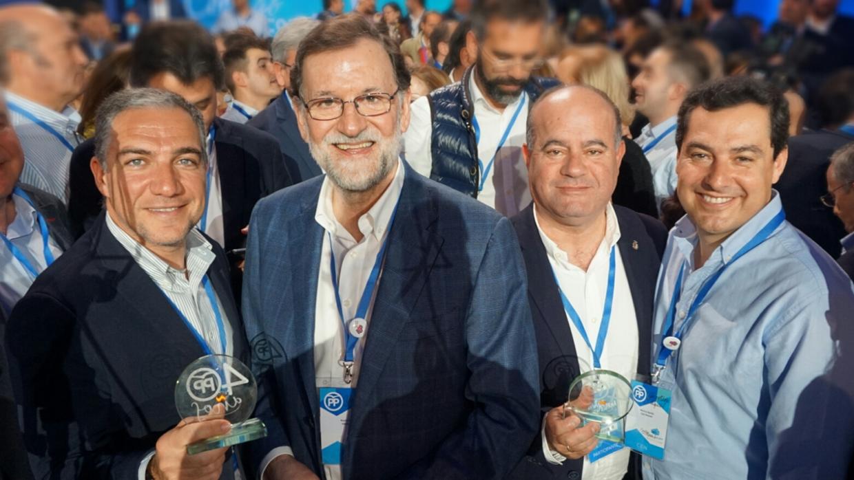 Elías Bendodo y Manuel Barón con Mariano Rajoy y Juanma Moreno