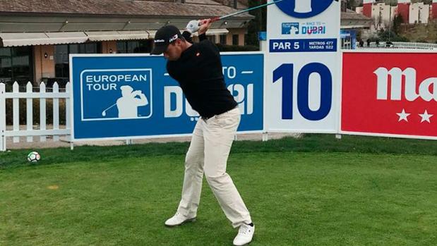 Víctor Pastor brilla en su estreno en el Open de España