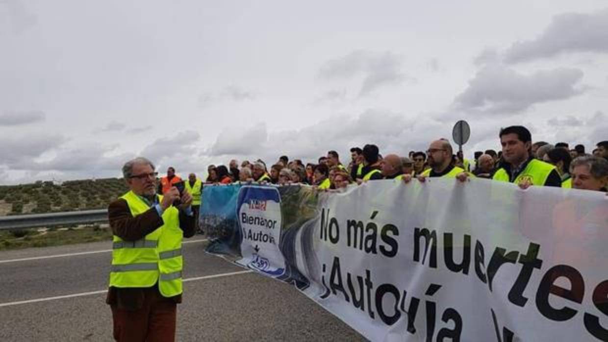 Ciudadanos de localidades de Córdoba en la concentración del pasado jueves