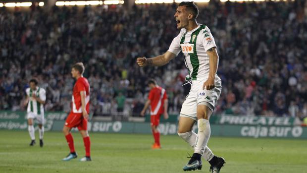 Sergi Guardiola no baja los brazos y rompe su sequía goleadora