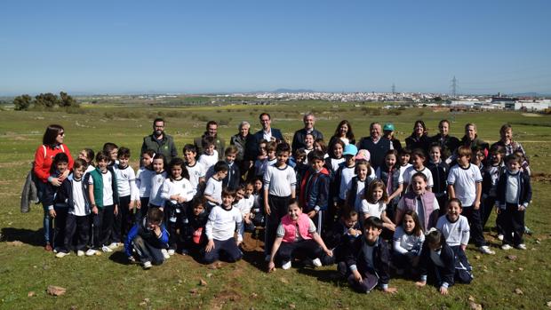 El Dehesafío prevé la plantación en Los Pedroches de 850 encinas en los próximos meses