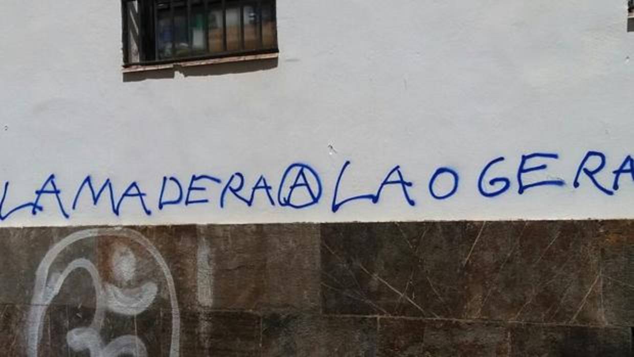 Pintada en el colegio de las Esclavas de Córdoba