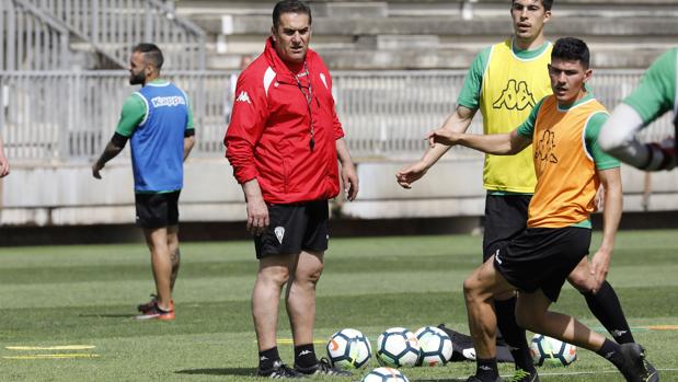 Córdoba CF | José Ramón Sandoval: «Ahora es cuando más creo en el equipo; ellos nos han traído hasta aquí»