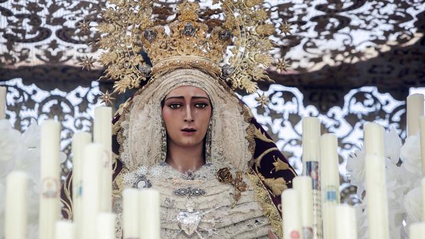 Así fue la entrada de la Virgen de la Encarnación de Córdoba