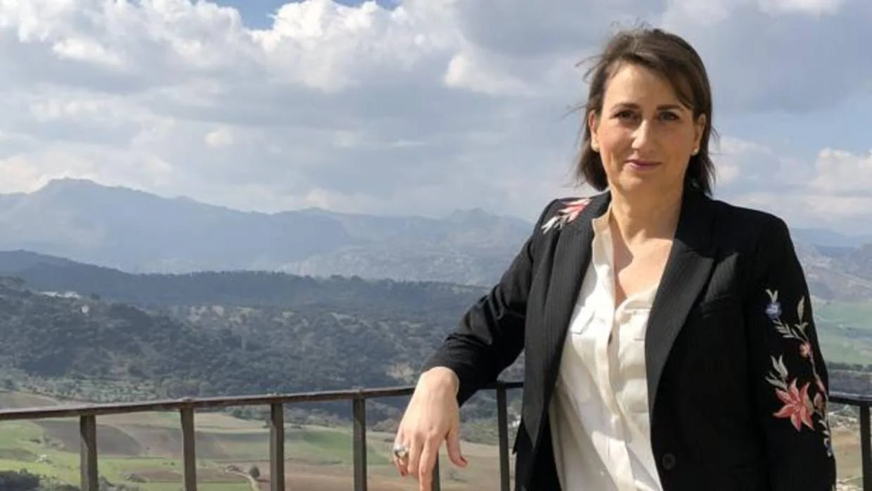 Isabel Aguilera disputará la candidatura del PSOE a la Alcaldía de Ronda