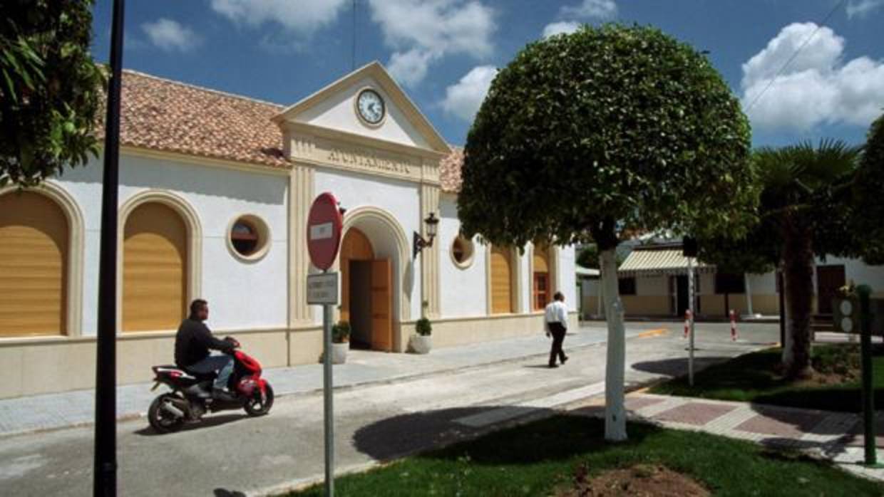 Plaza del Ayuntamiento de Encinarejo