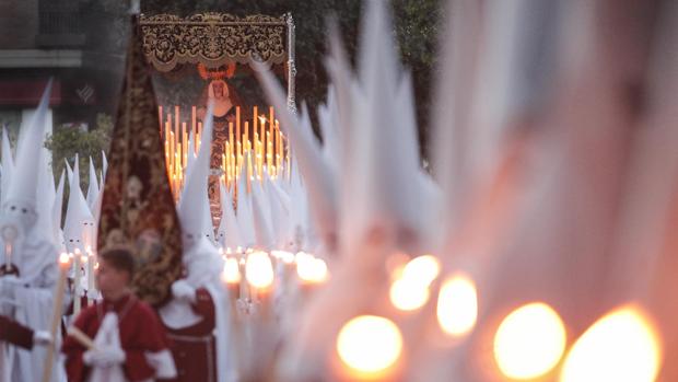 La hermandad de la Sentencia de Córdoba conmemora el mes de María en las redes sociales