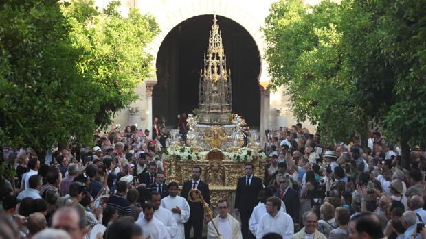 Córdoba se prepara para la festividad del Corpus Christi