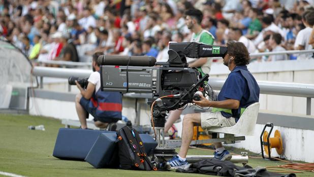 ¿Dónde ver el Córdoba CF-Alcorcón por televisión?