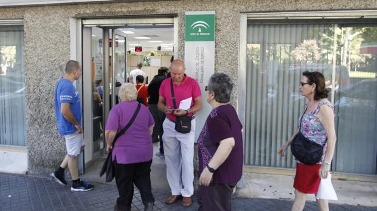 Oficina de empleo de Cólón, en Córdoba capital