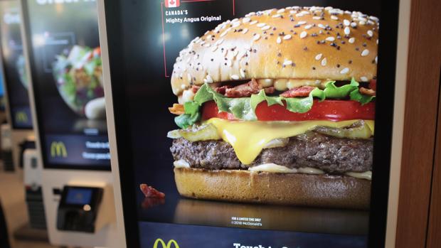 El sueño de la comida rápida: McDonald's ya reparte comida a domicilio en Córdoba