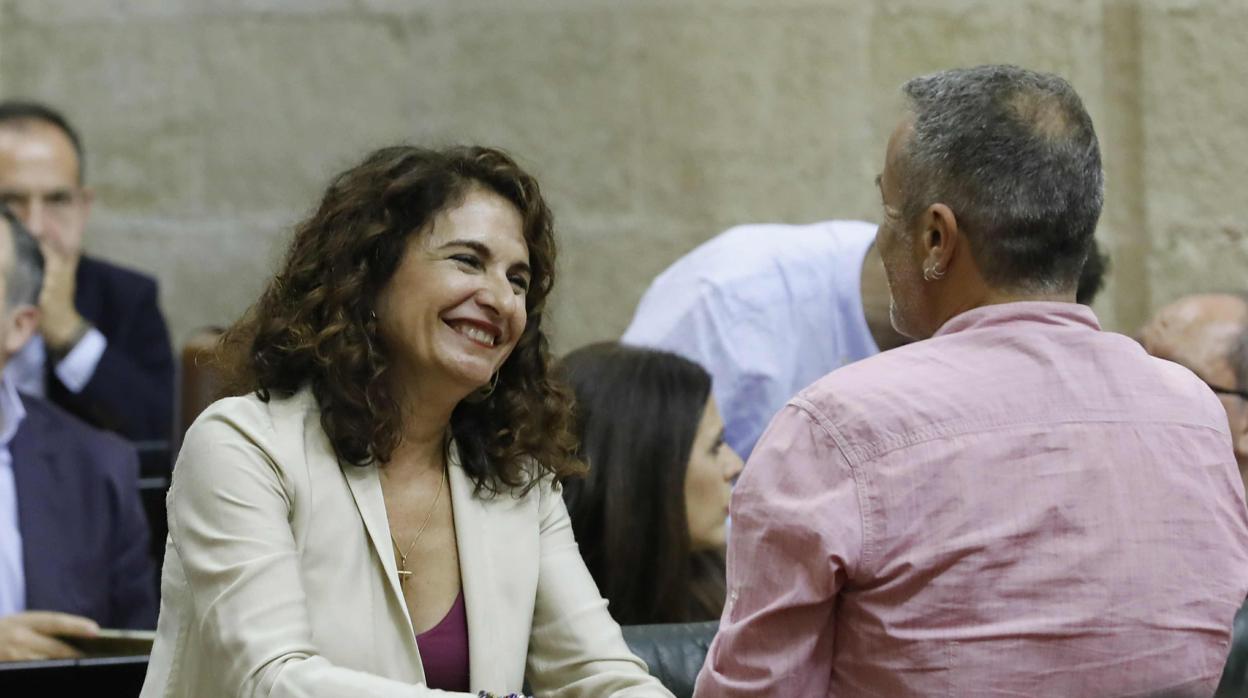 María Jesús Montero en su despedida en el Parlamento