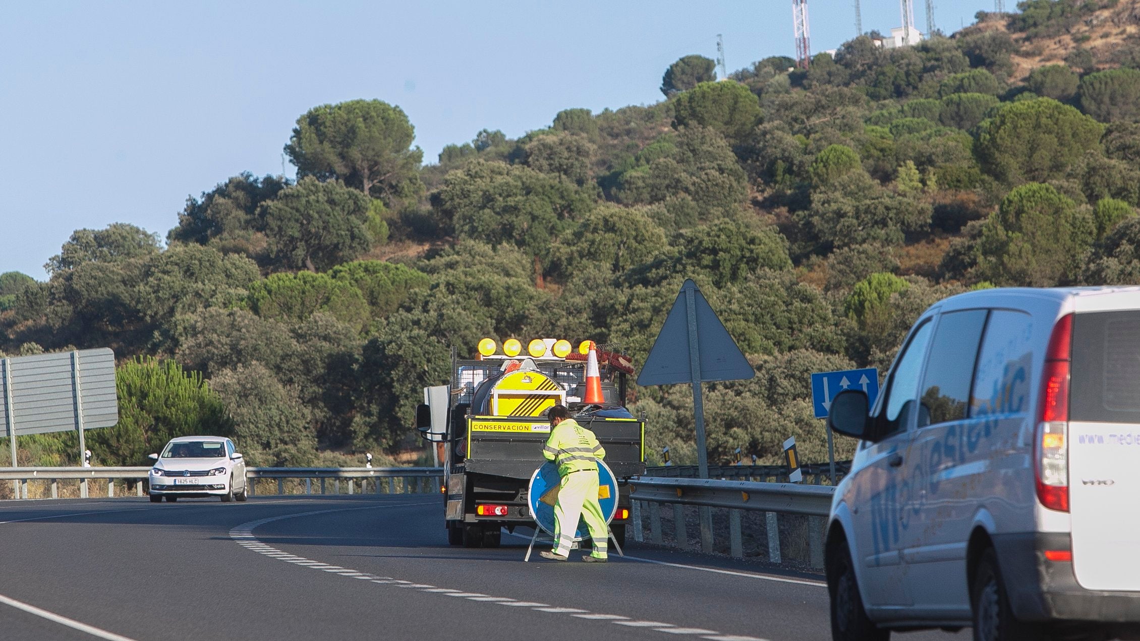 Obras de mejora de la señalización en la N-432