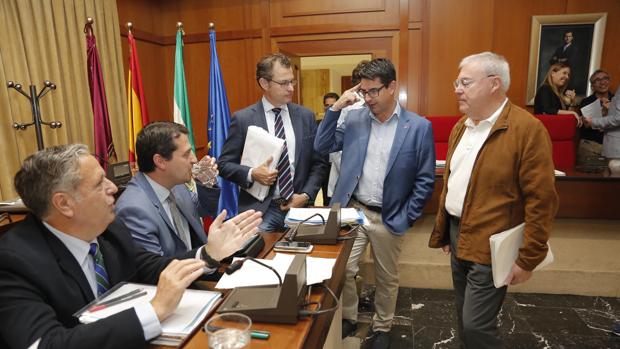 El Ayuntamiento de Córdoba gasta el dinero reservado para el cercanías