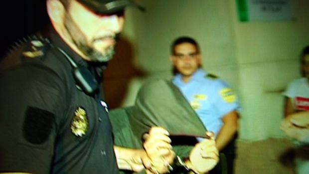 Prisión para los dos policías locales acusados de violar a una chica en Estepona