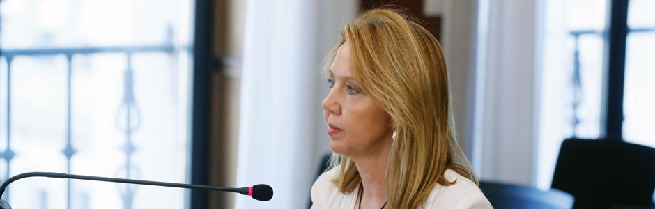 La auditora de la Cámara de Cuentas Nuria Mendoza, en la sala de la Audiencia de Sevilla