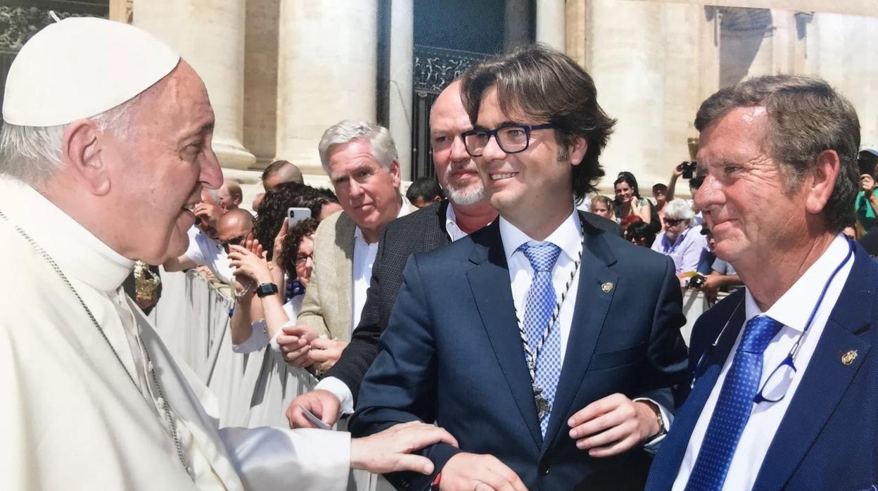 Ricardo Rojas ante el Papa Francisco