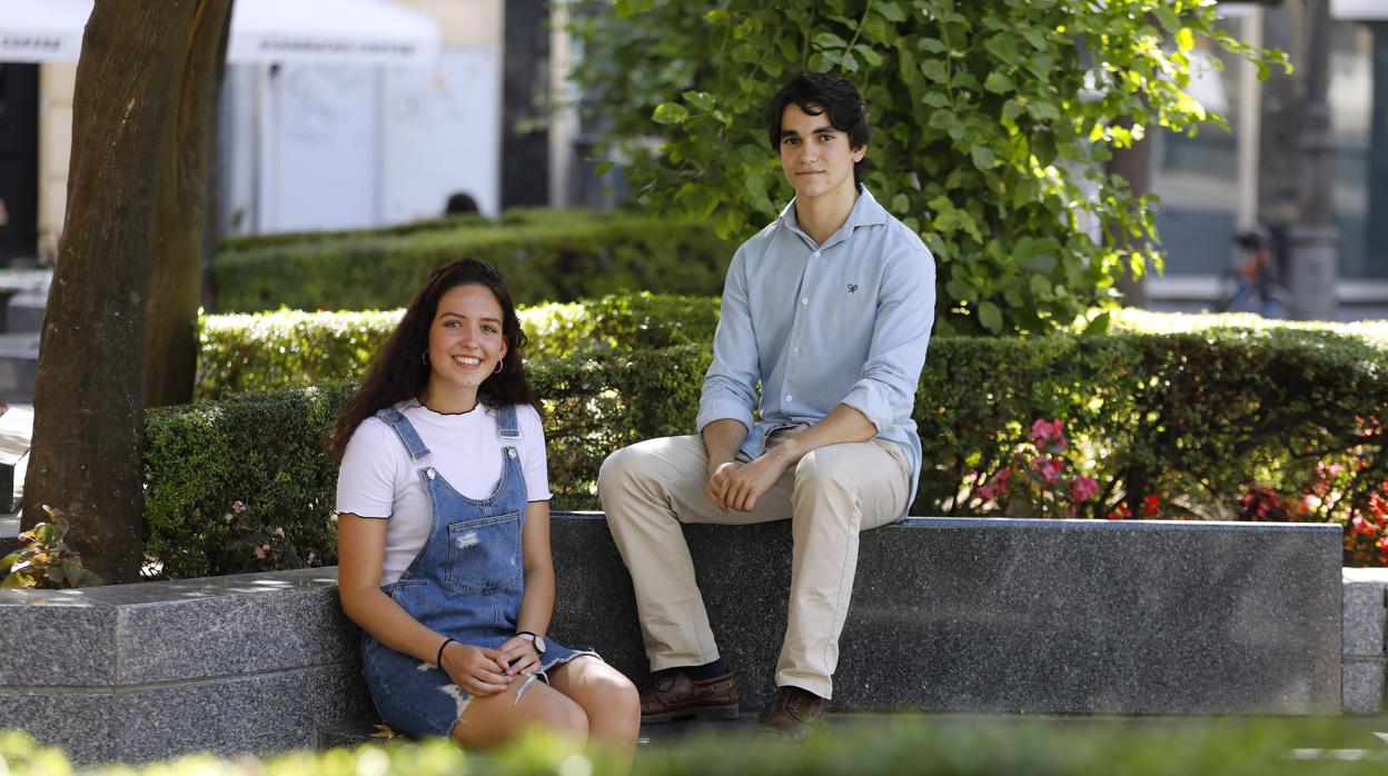 Los titulares de los dos mejores expedientes en las pruebas de acceso a la Universidad, en Las Tendillas