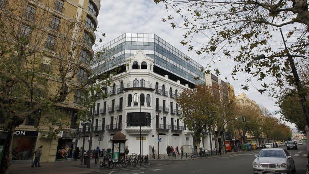 La Gerencia de Urbanismo de Córdoba no dará licencia para apartamentos turísticos en Gran Capitán, 23