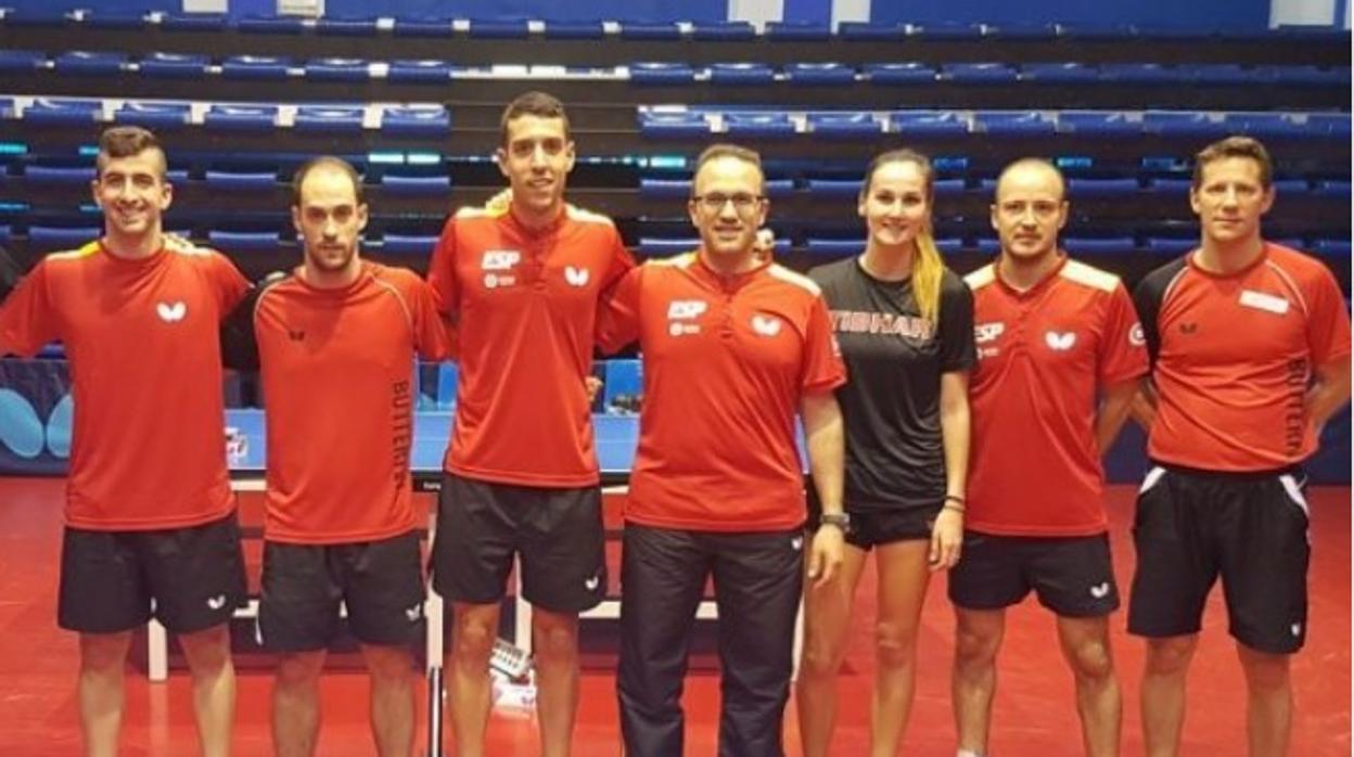 Carlos Machado, a la derecha, en una concentración de la selección española