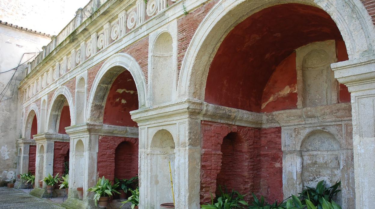 Logia renacentista de los jardines del palacio de los Ribera en Bornos (Cádiz)