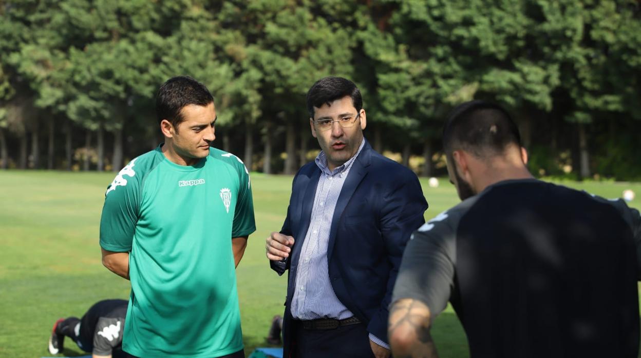 La plantilla, este miércoles en la Ciudad Deportiva, en el primer entrenamiento del Córdoba CF