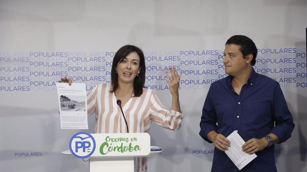 María Luisa Ceballos y José María Bellido, en la rueda de prensa