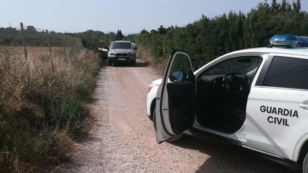 Dos detenidos en San Roque con un vehículo robado y acondicionado para transportar hachís