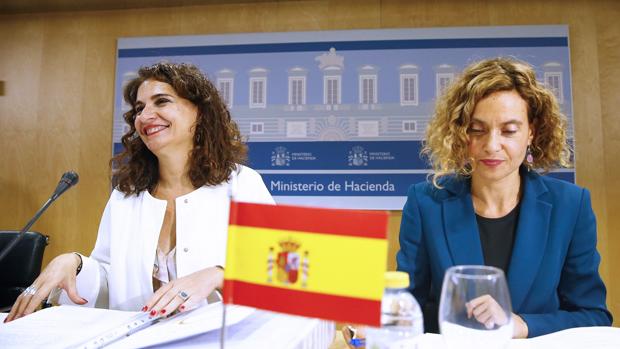 La primera cumbre económica de Pedro Sánchez ignora las demandas de Andalucía