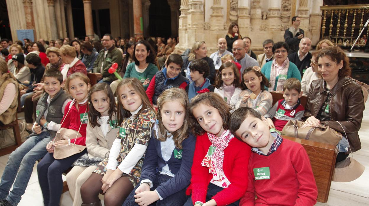 Fiesta de escuelas católicas en la Mezquita-Catedral