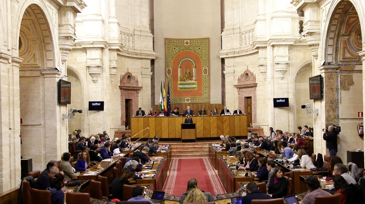 Susana Díaz interviene ante el Pleno del Parlamento en el debate sobre el Estado de la Comunidad de este año 2018