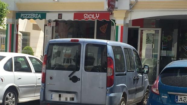 Polémica en Jamilena por el presunto uso de un vehículo oficial para el viaje turístico de un concejal