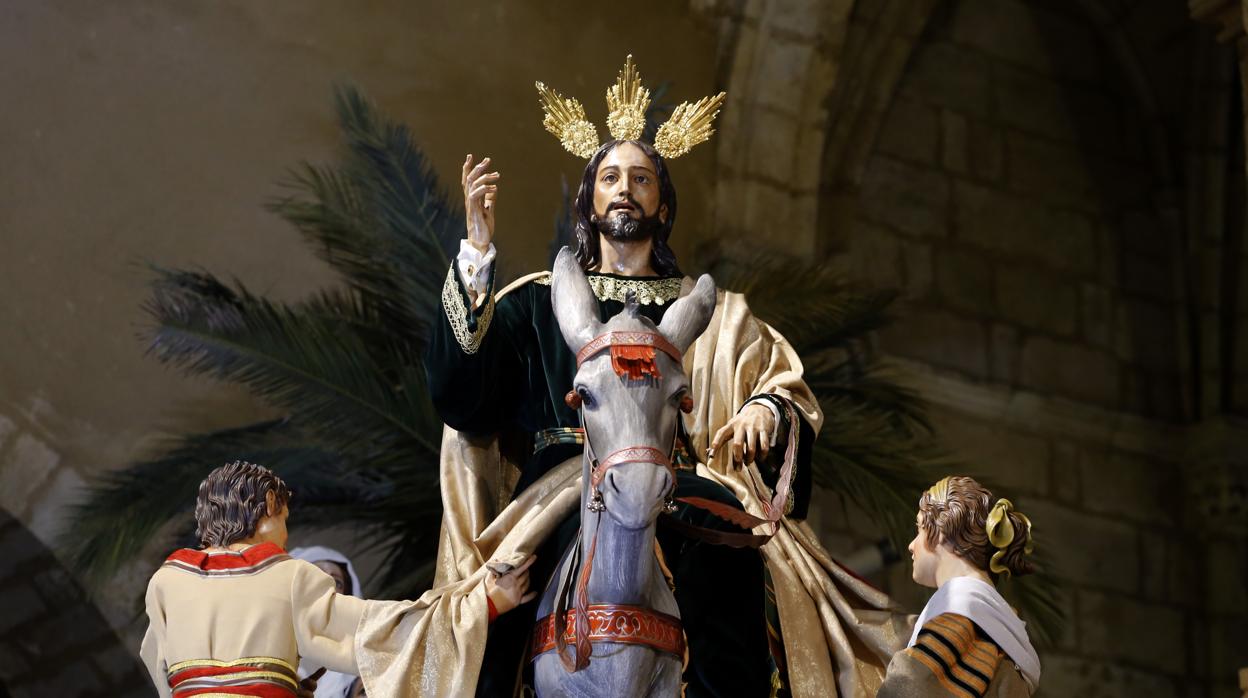 Nuestro Padre Jesús de los Reyes en su Entrada Triunfal