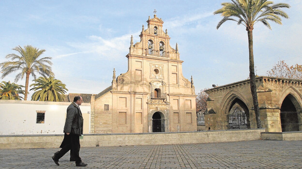 Plaza del Santuario de la Fuensanta, uno de los bienes reclamados por el Ayuntamiento