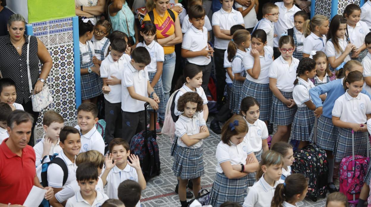 Alumnos de La Milagrosa esta mañana