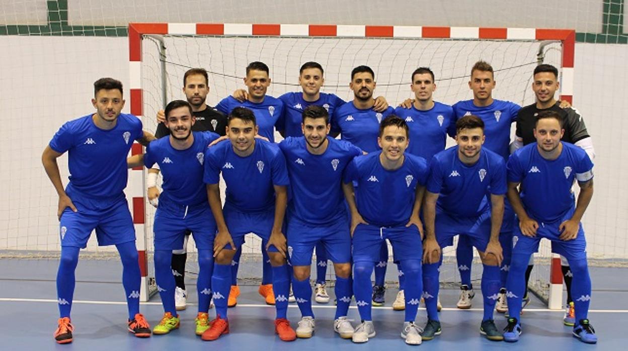 La plantilla del Córdoba CF Futsal en un amistoso de esta pretemporada