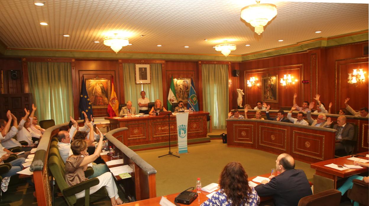 Salón de plenos del Ayuntamiento de Marbella