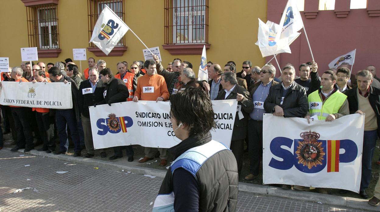 Protesta de los sindicatos policiales por falta de efctivos