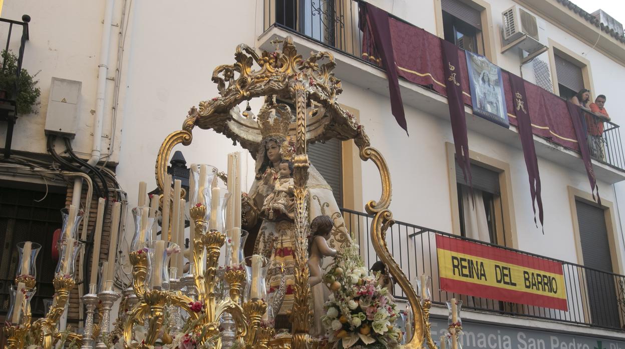 La Virgen del Socorro durante su procesión de este domingo