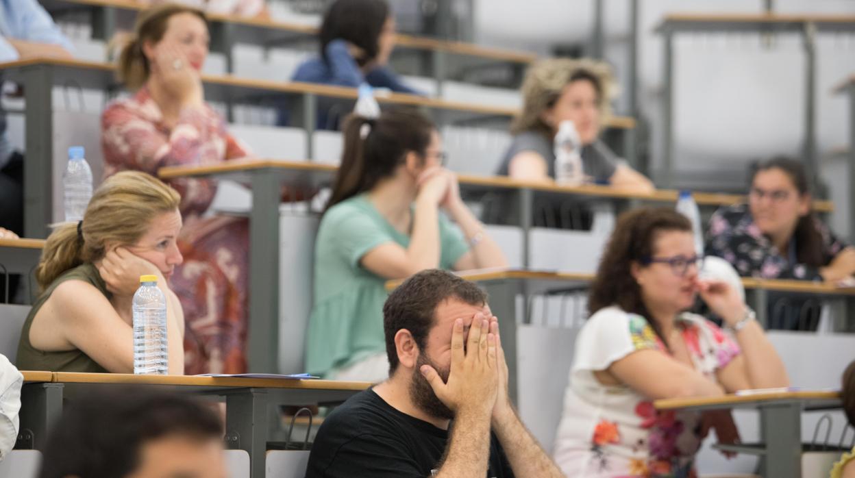 Opositores en las pruebas de Secundaria en Córdoba