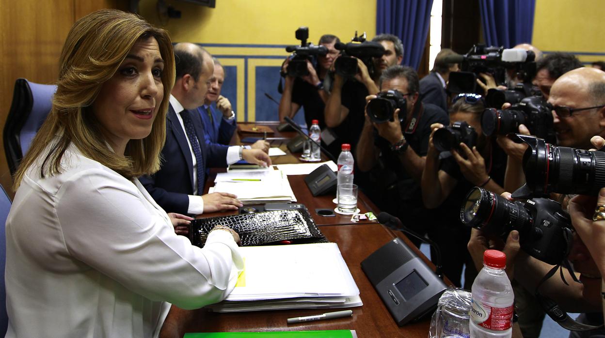 Susana Díaz durante su comparecencia en la comisión sobre el fraude en la Formación en 2016